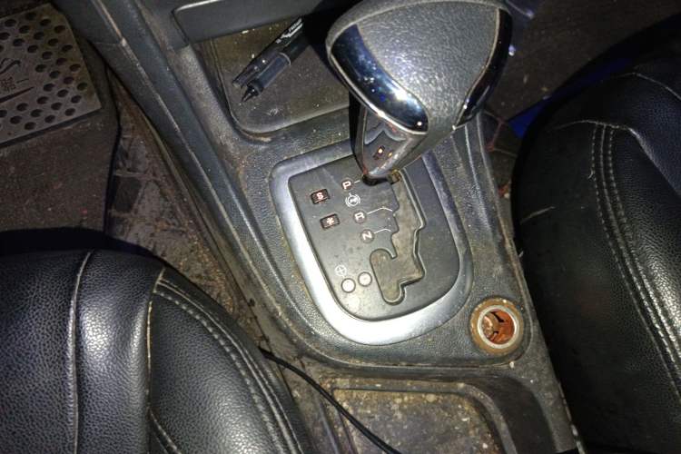 Used Peugeot 308 2012 1.6L Automatic Fashion Edition Gear Lever