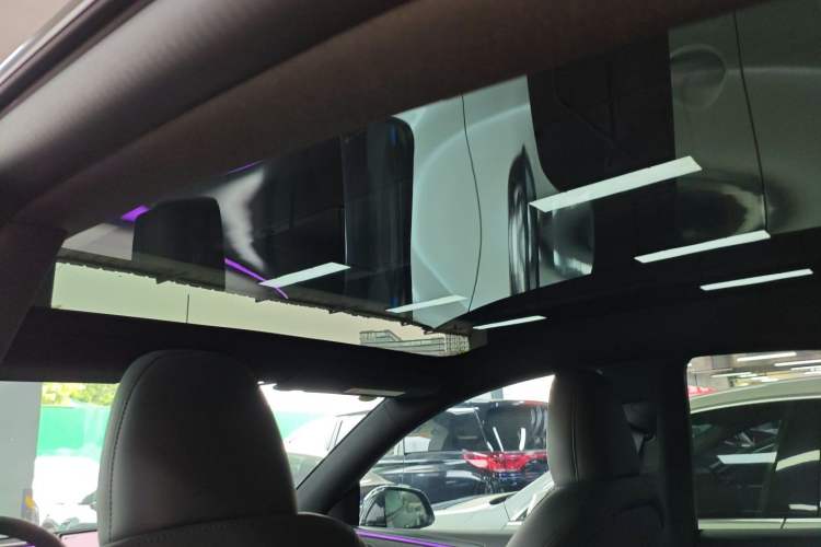 Used Tesla Model Y 2026 Long-Range All-Wheel-Drive Model