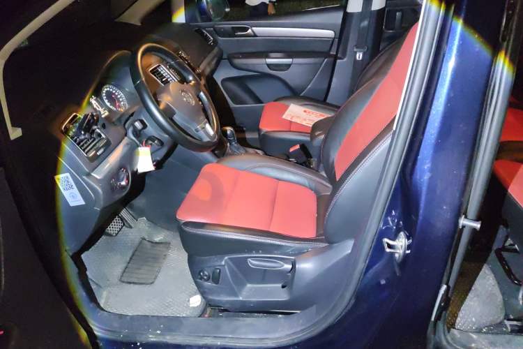 Used Volkswagen Sharan 2013 1.8TSI Standard Model Euro IV
