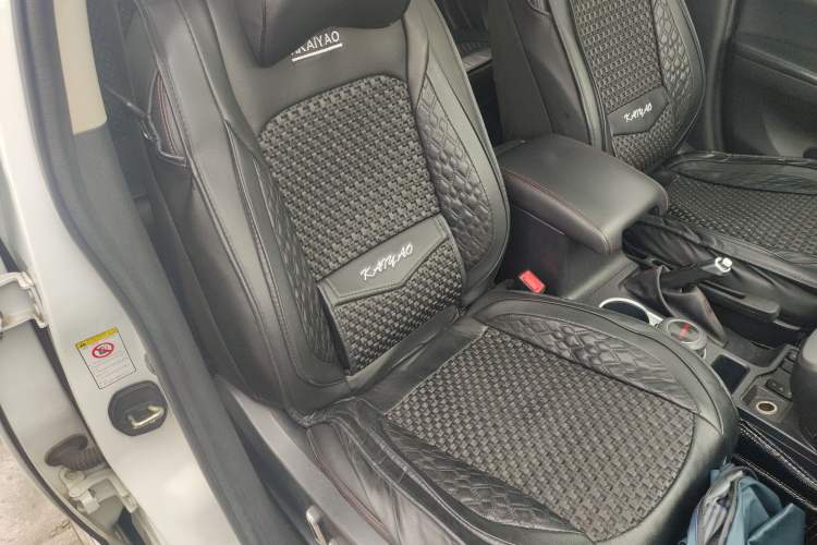 Used Haval H6 2015 Sport Edition 1.5T Automatic Two-Wheel Drive Luxury Model
