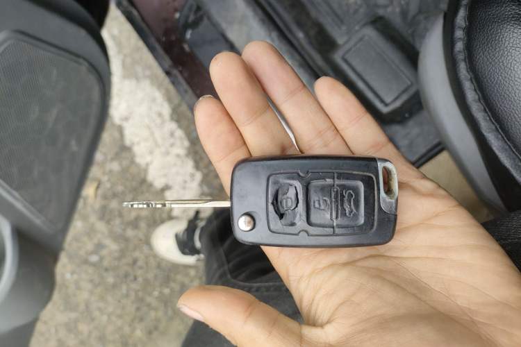 Used Geely Auto Classic Emgrand 2012 Sedan 1.5L Manual Comfort Model