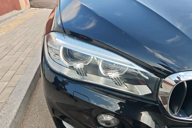 Used BMW X5 2014 xDrive35i Elegant Edition Right Front Headlight