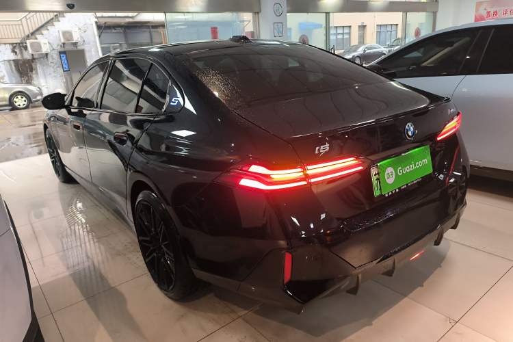 Used BMW i5 2024 eDrive 35L M Sport Package