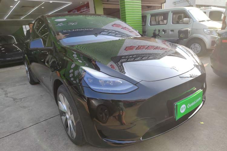 Used Tesla Model Y 2022 Revised Version Rear-Wheel Drive Front Right 45 Deg