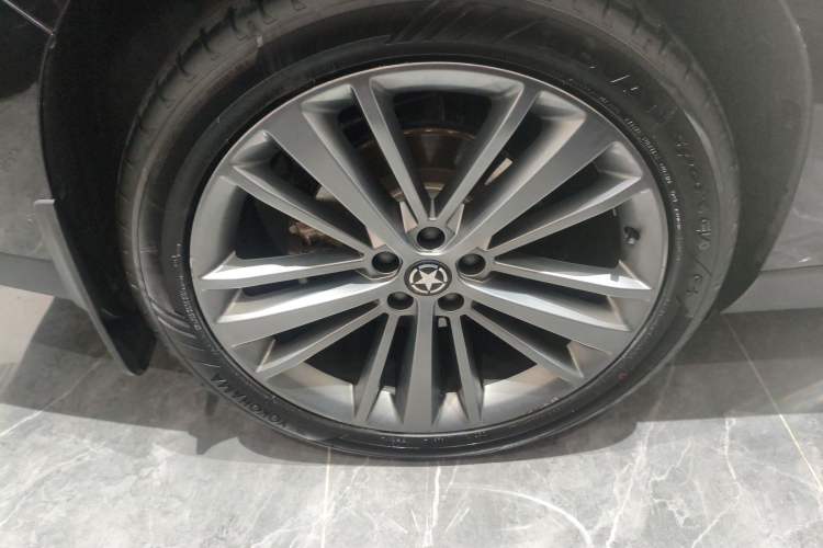 Used Leapmotor C16 2024 Pure Electric 520 Deluxe Edition