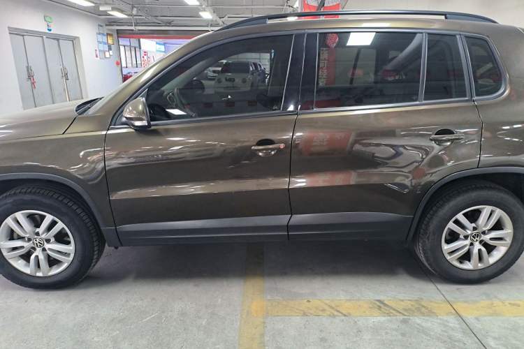 Used Volkswagen Tiguan 2016 300TSI Automatic Two-Wheel Drive Trend Edition Left Side