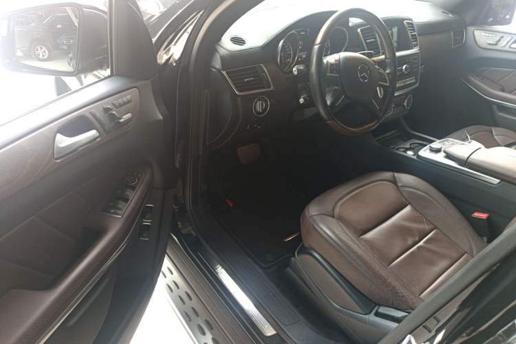 Used Mercedes-Benz GL-Class 2015 GL 500 4MATIC Driver Seat