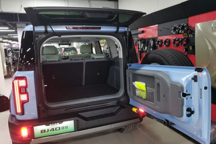 Used BAIC Off-Road BJ40 Electric Drive 2025 Advanced Edition