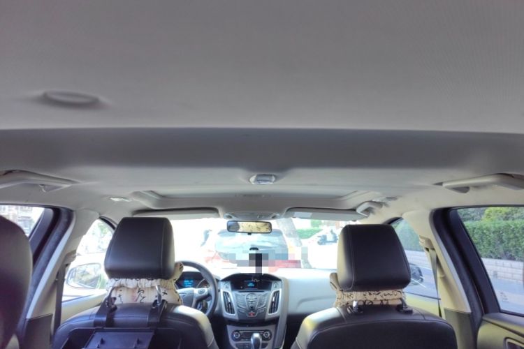 Used Ford Focus 2012 Hatchback 1.6L Automatic Fashion Edition
