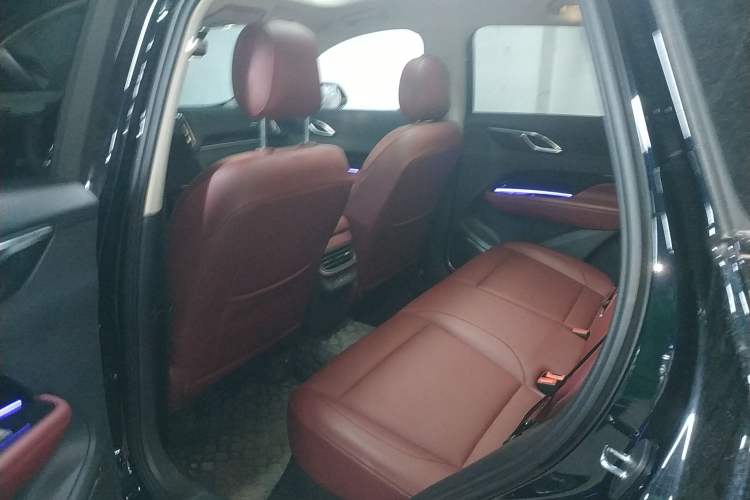 Used Hongqi HS3 PHEV 2025 Model 125km Jingwei PLUS 2 Millionth Anniversary Edition
