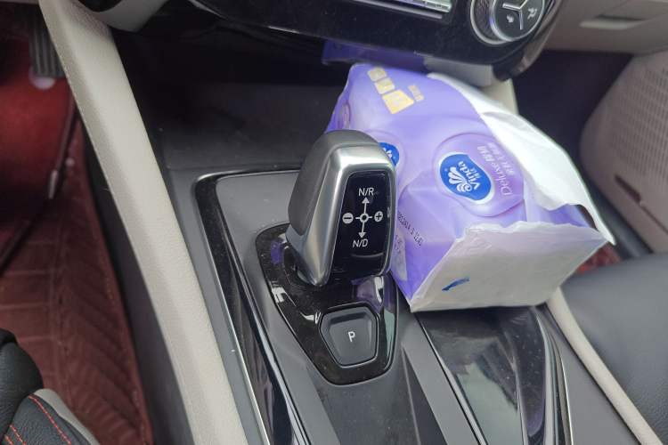 Used Lynk & Co 02 2018 1.5T DCT Two-Wheel Drive Zhaopu Version China V Standard