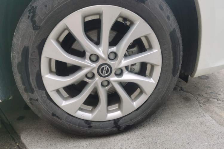 Used Nissan Sylphy 2022 Classic 1.6XE CVT Comfort Edition Right Front Wheel Hub