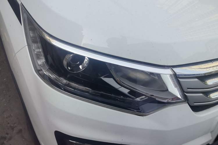 Used CHANGAN OSHAN CX70 2016 1.6L Manual Smart Connect Version Right Front Headlight