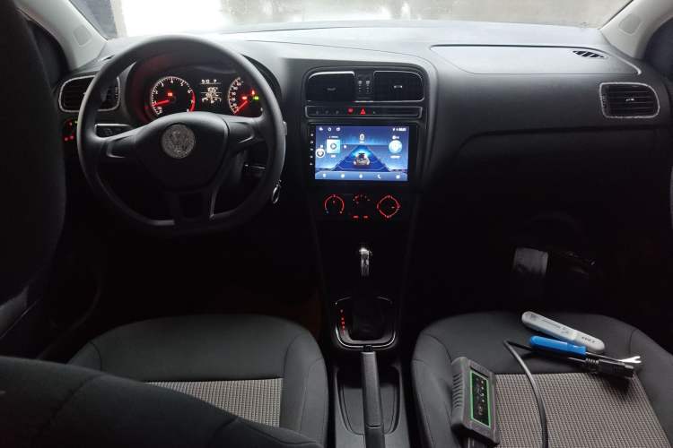 Used Volkswagen Polo 2016 1.4L Automatic Trendy Model Center Console