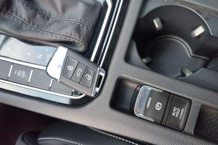 Used Volkswagen Magotan 2021 330TSI DSG 30th Anniversary Edition