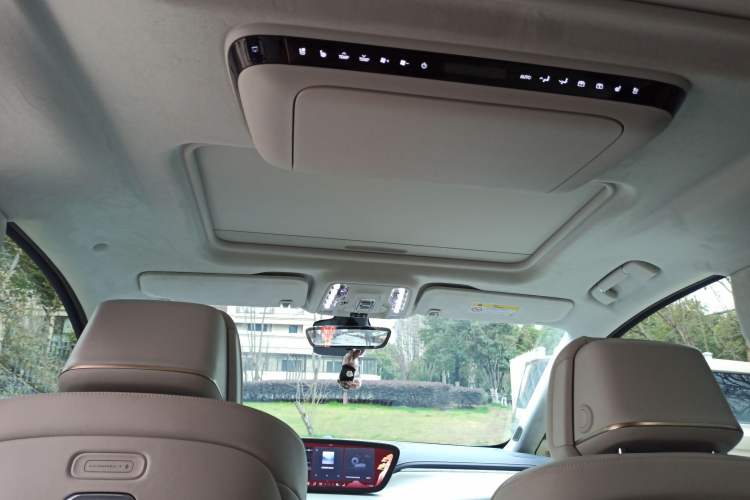 Used Buick GL8 New Energy 2026 Model Lu Zun Prestige Edition
