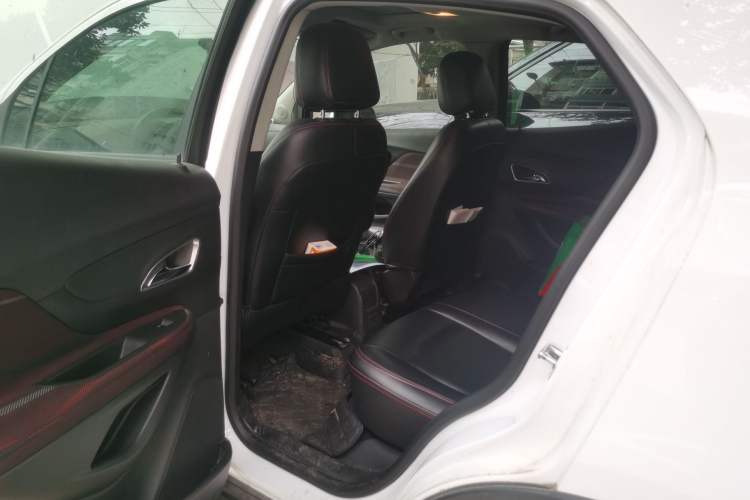 Used Buick Encore 2015 1.4T Manual Two-Wheel Drive Urban Advanced Model