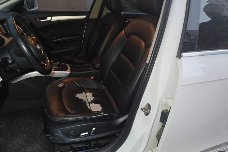 Used Audi A4L 2016 35 TFSI Collector's Edition Automatic Standard Model
