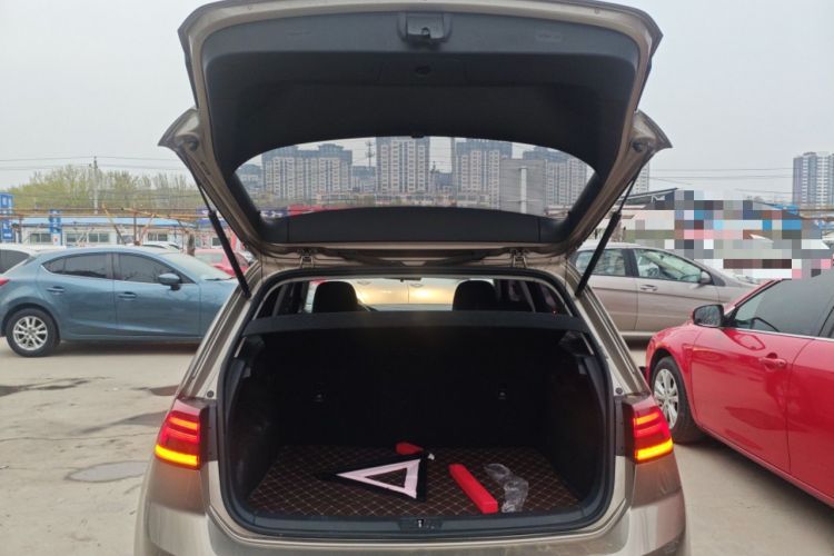 Used Volkswagen Golf 2019 1.6L Automatic Fashion Model China V Standard