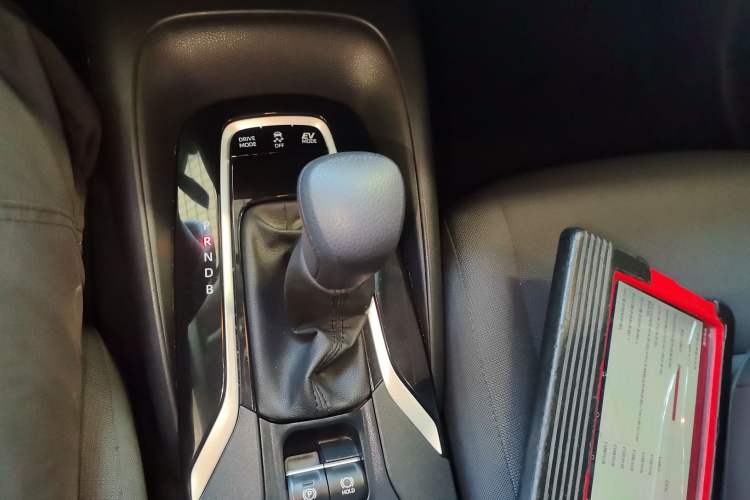 Used Toyota Corolla 2021 Dual-Engine 1.8L E-CVT Pioneer Edition Gear Lever