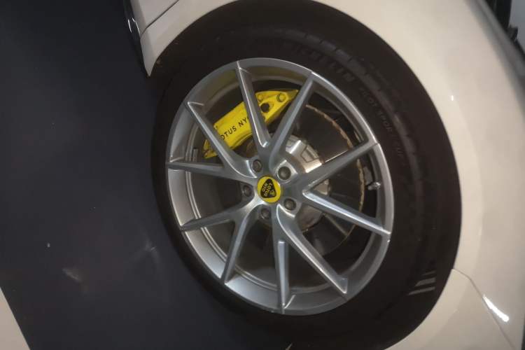 Used Lotus EMIRA 2021 2.0T DCT First Edition
