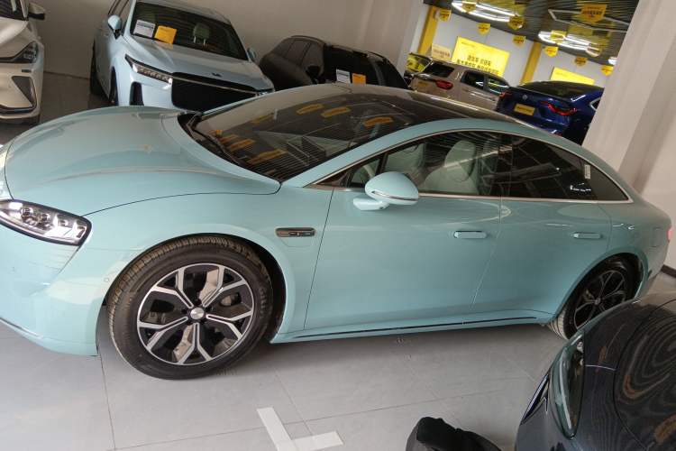 Used Hima Luxeed S7 2025 705 km Pro
