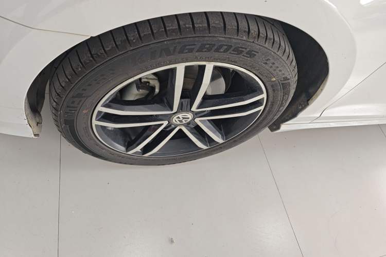 Used Volkswagen Lamando 2021 280TSI DSG Comfort Edition Exterior 4