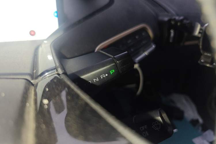 Used Baojun KiWi EV 2021 Artist Model Ternary Lithium Gear Lever