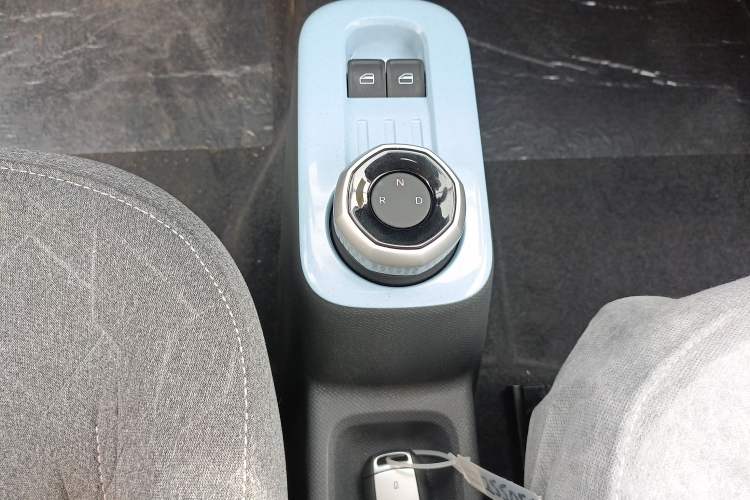 Used Geely Galaxy Panda 2024 Panda Mini 200km Endurance Bear