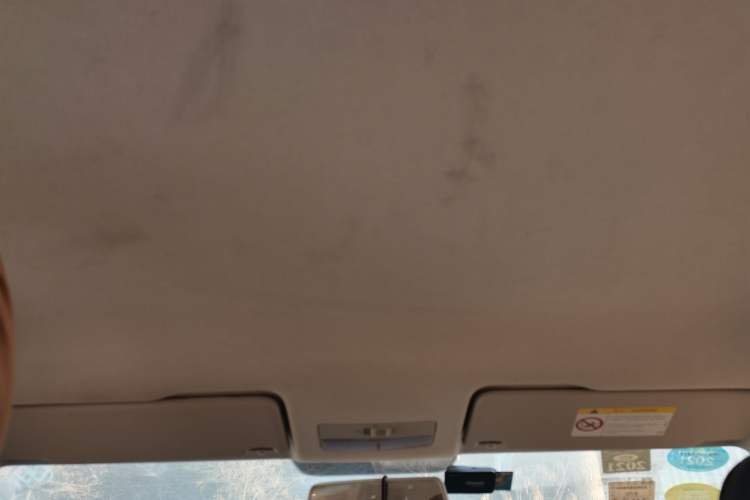 Used Volkswagen Santana 2016 1.4L Manual Fashion Edition Headliner