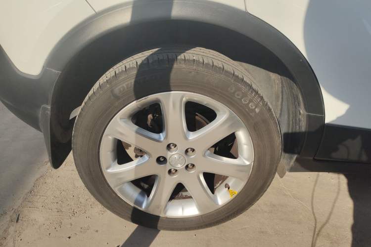 Used Buick Encore 2015 1.4T Manual Two-Wheel Drive Urban Advanced Model
