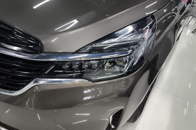 Used Buick GL8 2022 Land Cruiser Executive Class 652T Comfort Model