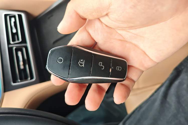 Used BYD Song L DM-i 2024 160km Beyond Edition Vehicle Key