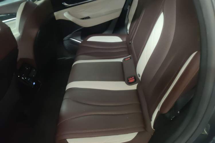 Used Geely Auto Monjaro L 2021 2.0TD DCT EVO Two-Wheel Drive Smart Luxury Version