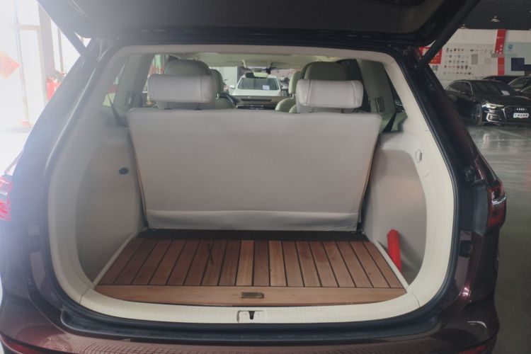 Used Volkswagen Viloran 2020 380TSI Flagship Edition Trunk