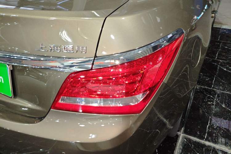 Used Buick LaCrosse 2013 2.4L SIDI Luxury Comfort Edition Exterior 3