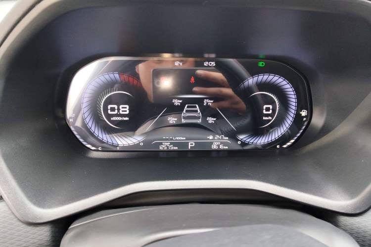 Used Geely Auto Emgrand 2023 4th Generation Champion Edition 1.5L CVT Prestige Model
