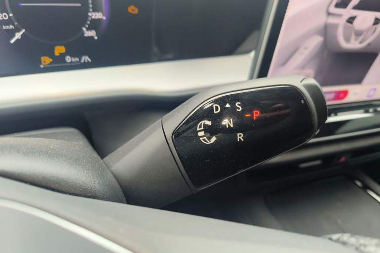 Used Volkswagen Teramont 2025 Tiguan Pro 450TSI Four-Wheel Drive Summit Edition