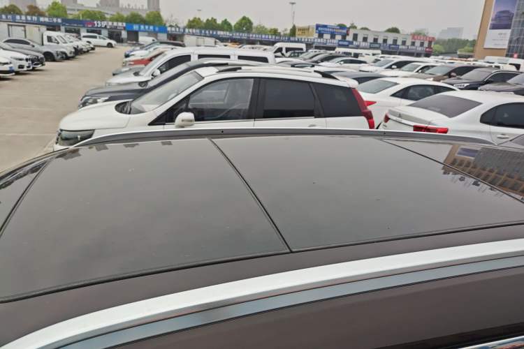 Used Renault Koleos 2017 2.5L Four-Wheel Drive Ultimate Edition Roof