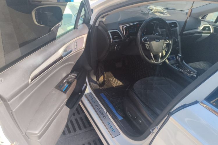 Used Ford Mondeo 2013 2.0L GTDi 200 Fashion Edition
