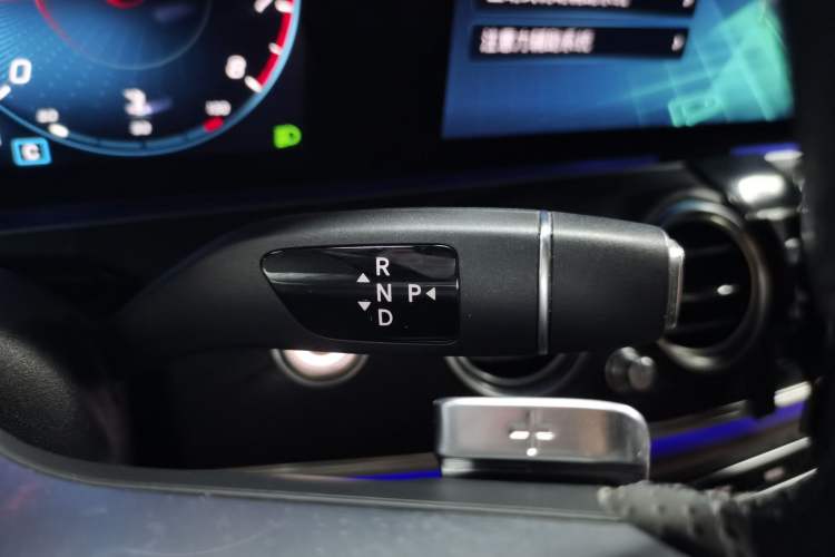 Used Mercedes-Benz E-Class 2022 E 300 L Sporty and Stylish Model Gear Lever