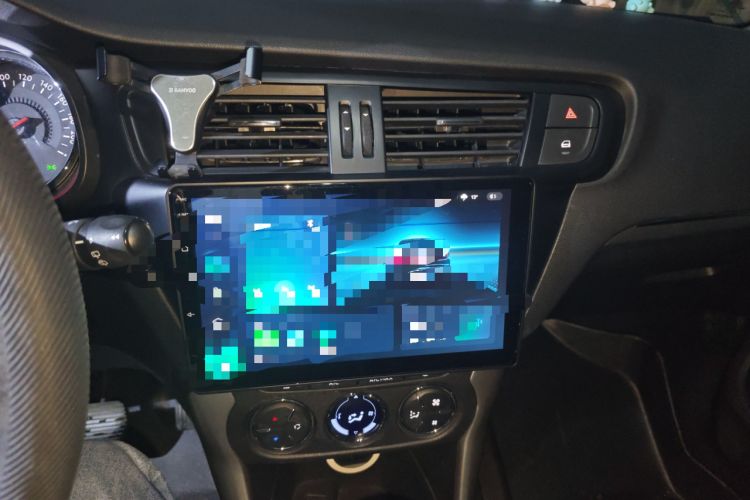 Used Citroen C3-XR 2015 1.6THP Automatic Smart Model
