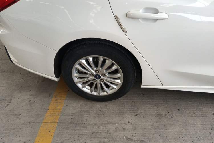 Used Ford Focus 2020 Sedan EcoBoost 180 Automatic Trend Edition