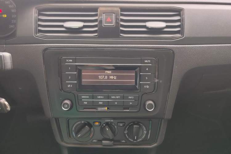 Used Volkswagen Santana 2021 1.5L Automatic Fashion Edition