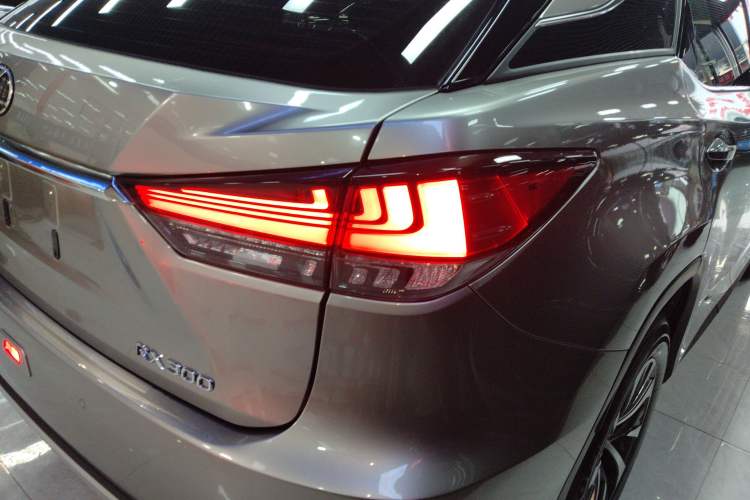 Used Lexus RX 2020 Revised Version 300 Two-Wheel Drive Elite Edition