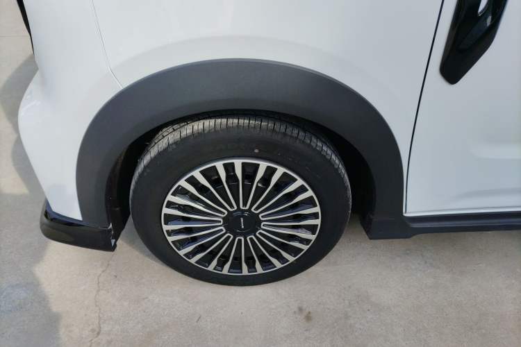 Used Geely Galaxy Panda 2024 200km Panda Kart
