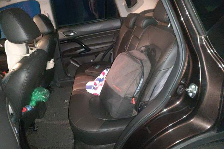 Used GAC Trumpchi GS4 2015 200T Manual Luxury Edition Left Rear Seat