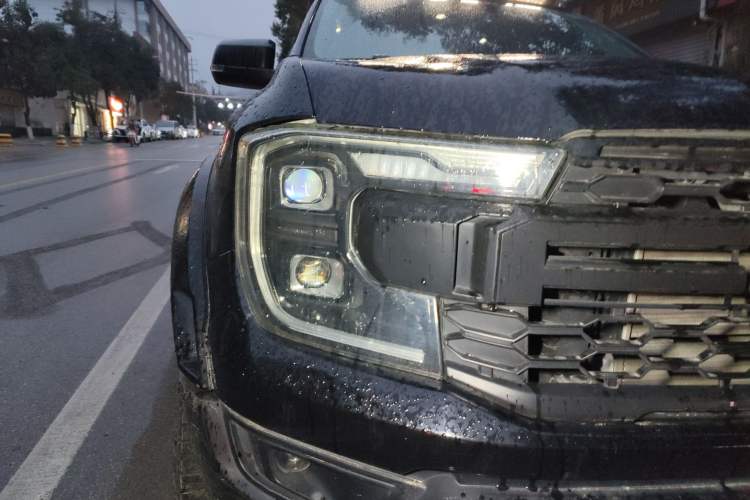 Used Ford Ranger 2023 Trailblazer 4x4 Automatic Version – Gasoline
