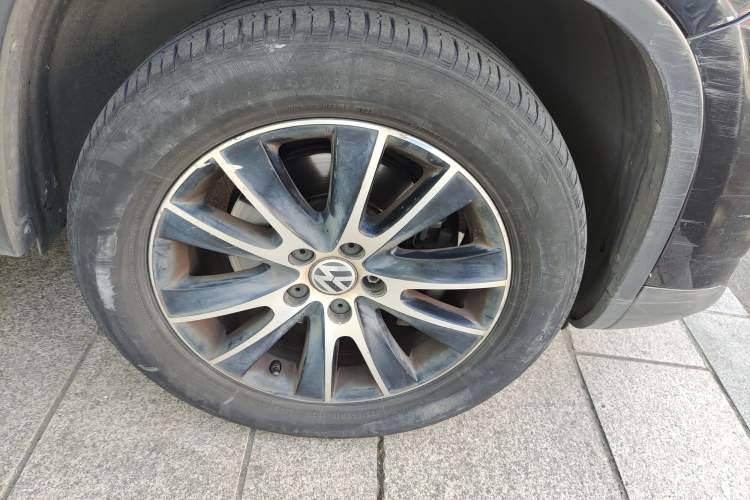 Used Volkswagen Tiguan 2015 1.8TSI Automatic Two-Wheel Drive Luxury Model