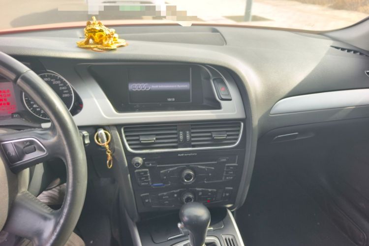 Used Audi A4L 2012 2.0 TFSI automatic standard version